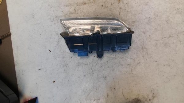 Feu diurne avant gauche RENAULT CAPTUR 1 PHASE 1 Essence - Image 3