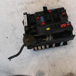 Boitier servitude moteur (BSM) PEUGEOT 206+ Essence - Image 1