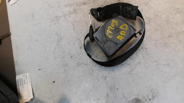 Ceinture arriere droit RENAULT CAPTUR 1 PHASE 1 Essence - Image 1