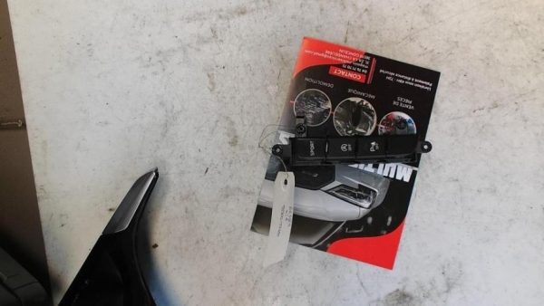Bouton/Interrupteur KIA CEE-D 3 PHASE 1 Essence - Image 3