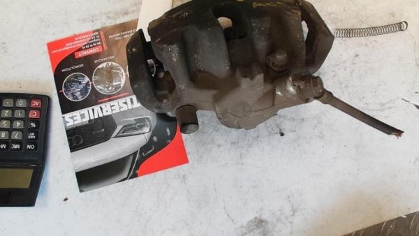 Etrier avant gauche (freinage) CITROEN DS4 PHASE 1 Essence - Image 3