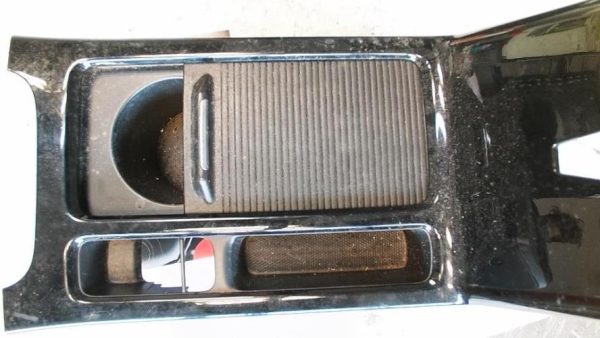 Console central (interieur plastique) KIA CEE-D 3 PHASE 1 Essence - Image 6