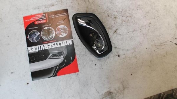 Poignee interieur avant gauche RENAULT CAPTUR 1 PHASE 1 Essence - Image 1