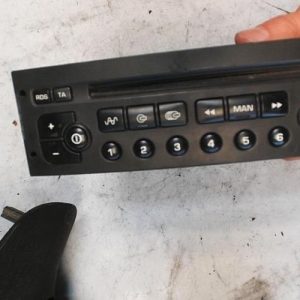 Autoradio d'origine PEUGEOT 307 PHASE 1 Essence - Image 1