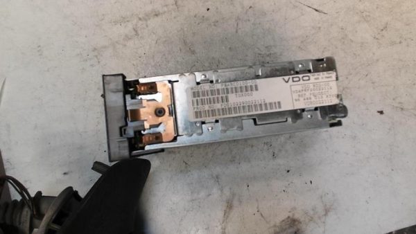 Autoradio d'origine PEUGEOT 307 PHASE 1 Essence - Image 3