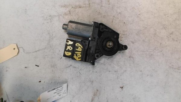 Moteur leve vitre arriere droit VOLKSWAGEN PASSAT 4 PHASE 2 Diesel - Image 1