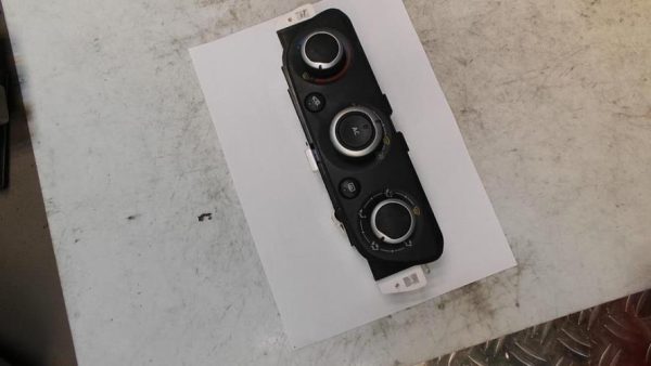 Commande chauffage RENAULT MEGANE 3 PHASE 1 Diesel - Image 4