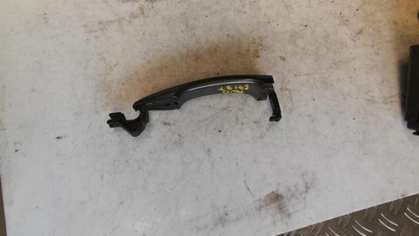 Poignee porte avant droit CITROEN DS4 PHASE 1 Essence - Image 1