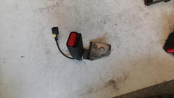 Attache ceinture arriere gauche CITROEN C4 2 PHASE 1 Diesel - Image 2