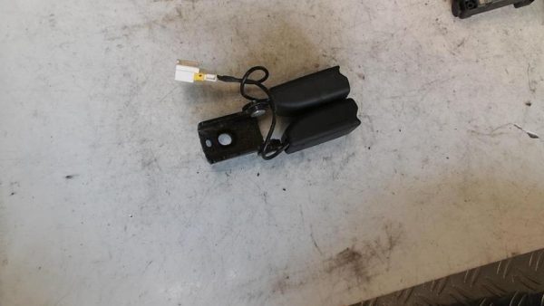 Attache ceinture arriere droit CITROEN C4 2 PHASE 1 Diesel - Image 3