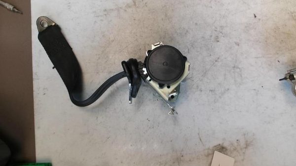 Ceinture arriere droit PEUGEOT 208 1 PHASE 1 Diesel - Image 1