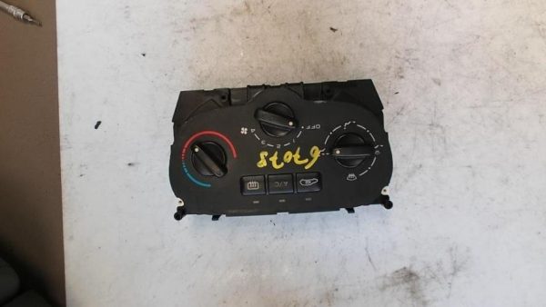 Commande chauffage PEUGEOT 307 PHASE 1 Essence - Image 1