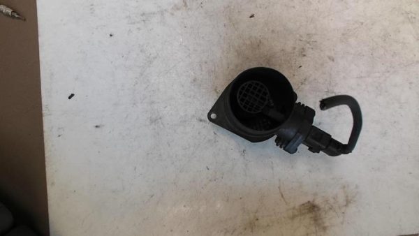 Debitmetre VOLKSWAGEN GOLF PLUS PHASE 1 Diesel - Image 2
