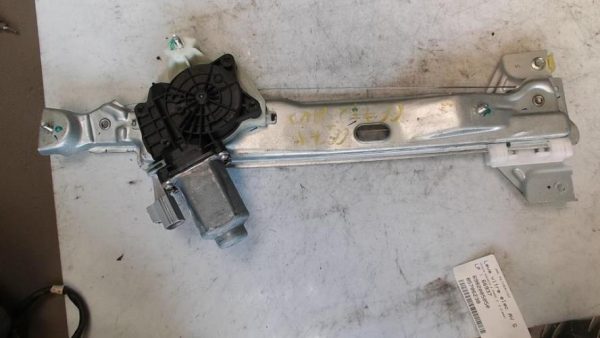 Leve vitre electrique arriere droit FORD KA+ Essence - Image 1