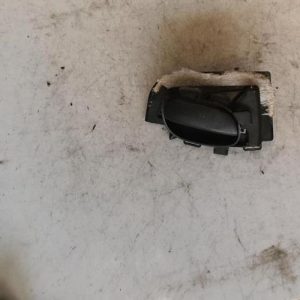 Poignee interieur avant gauche PEUGEOT 206 PHASE 2 Diesel - Image 1