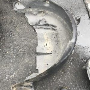 Pare boue arriere gauche RENAULT MEGANE 3 PHASE 1 Diesel - Image 1