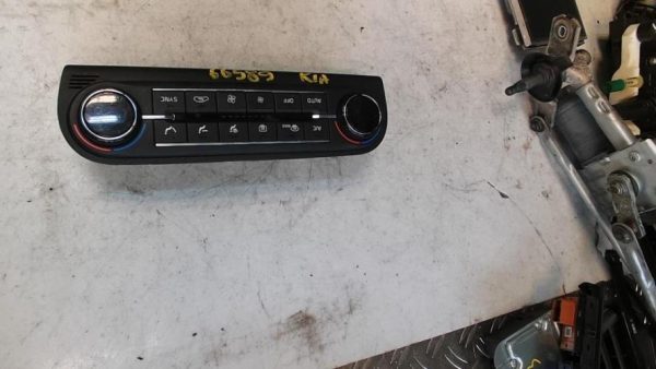 Commande chauffage KIA CEE-D 3 PHASE 1 Essence - Image 1