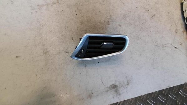 Aerateur tableau de bord avant gauche CITROEN C4 2 PHASE 1 Diesel - Image 1