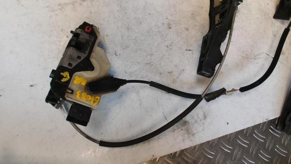 Serrure arriere gauche CITROEN C4 2 PHASE 1 Diesel - Image 1