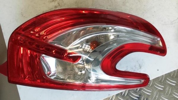 Feu arriere principal droit (feux) PEUGEOT 208 1 PHASE 1 Diesel - Image 1