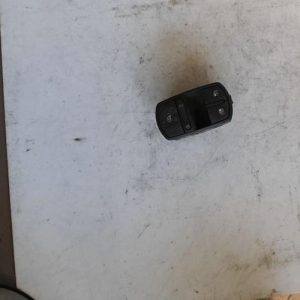 Interrupteur de leve vitre avant gauche OPEL CORSA D PHASE 1 Diesel - Image 1