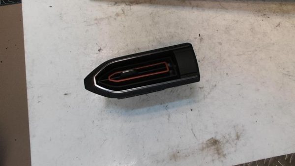 Aerateur tableau de bord avant droit DACIA SANDERO 3 Essence - Image 1