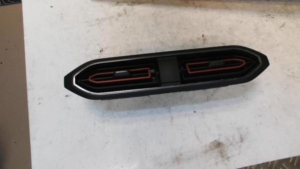 Aerateur tableau de bord DACIA SANDERO 3 Essence - Image 1