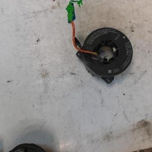 Contacteur tournant OPEL TIGRA 2 TWINTOP CABRIOLET Essence - Image 1