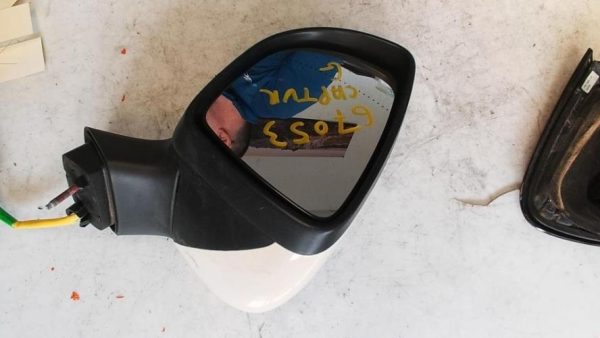 Retroviseur gauche RENAULT CAPTUR 1 PHASE 1 Essence - Image 1