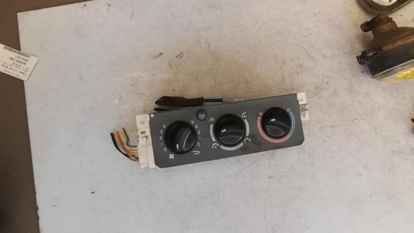 Commande chauffage RENAULT TWINGO 1 PHASE 3 Essence - Image 3