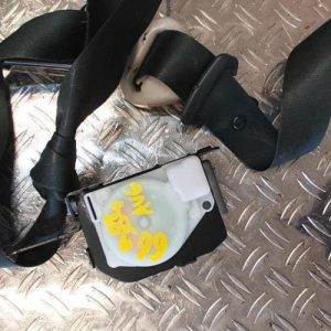 Ceinture avant gauche TOYOTA YARIS 1 PHASE 2 Essence - Image 1