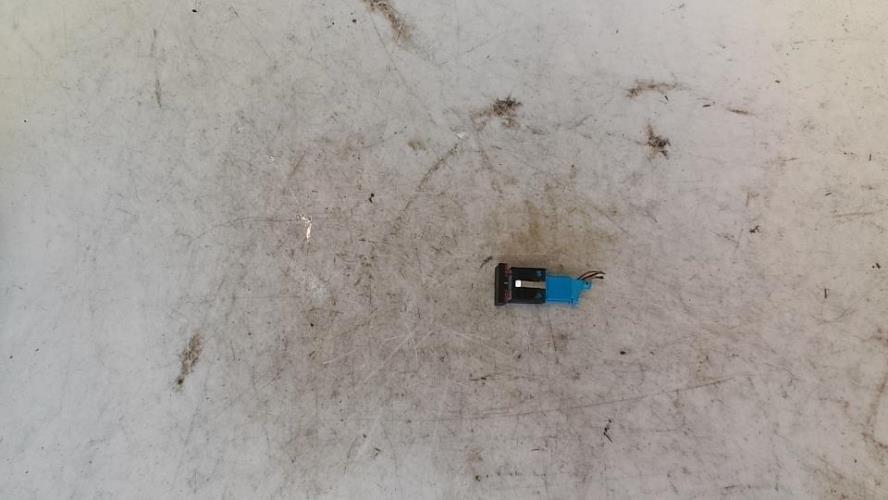 Bouton de warning VOLKSWAGEN POLO 5 PHASE 2 Essence - Image 4