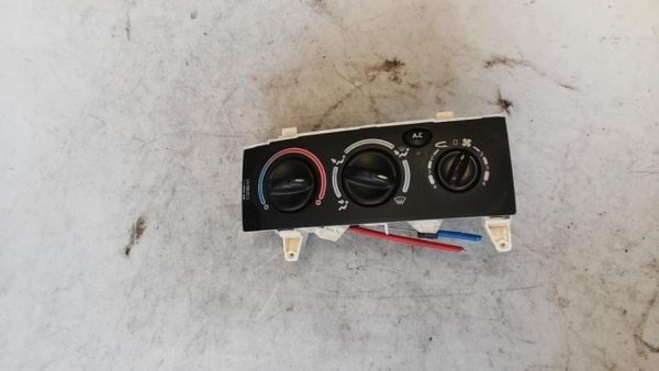 Commande chauffage RENAULT MEGANE 1 PHASE 2 COUPE Essence - Image 2