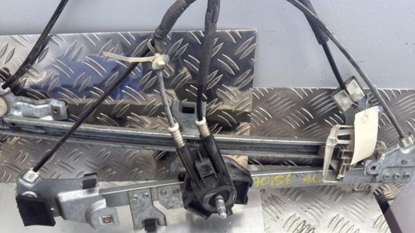 Leve vitre mecanique avant droit CITROEN BERLINGO 1 PHASE 1 Diesel - Image 1