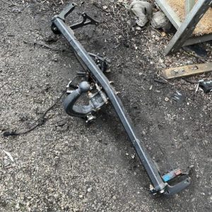 Attelage (boule de remorquage) PEUGEOT 3008 2 PHASE 1 Diesel - Image 1