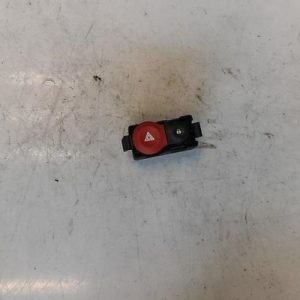 Bouton de warning RENAULT CLIO 3 PHASE 1 BREAK Diesel - Image 1