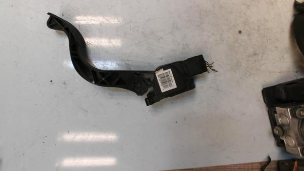 Pedalier d'accelerateur PEUGEOT 3008 1 PHASE 1 Diesel - Image 5