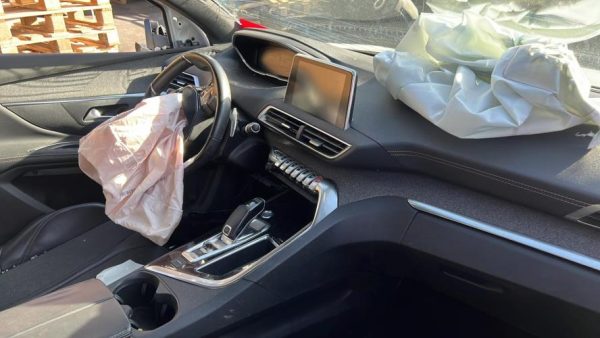 Trappe d'essence PEUGEOT 5008 2 PHASE 1 Diesel - Image 7