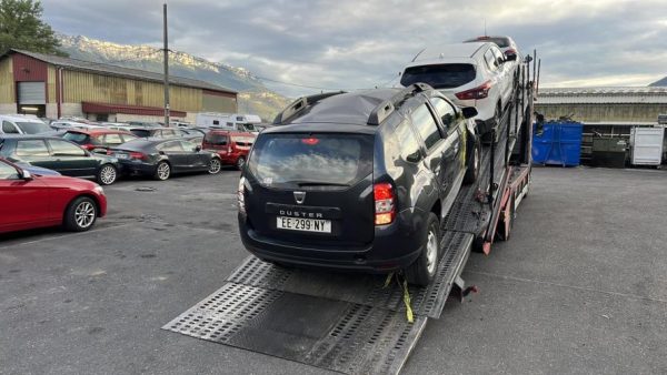 Attache ceinture arriere droit DACIA DUSTER 1 PHASE 2 Essence - Image 3