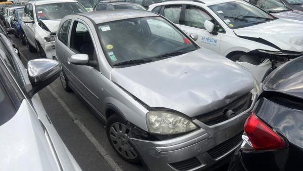 Eclairage de plafonnier OPEL CORSA C PHASE 2 Essence - Image 5