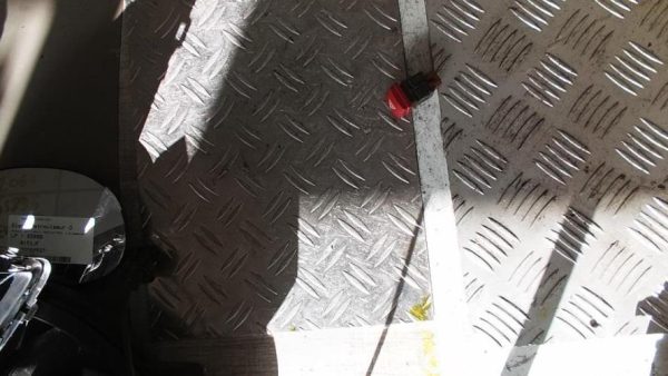 Bouton de warning PEUGEOT 307 PHASE 2 BREAK Diesel - Image 1