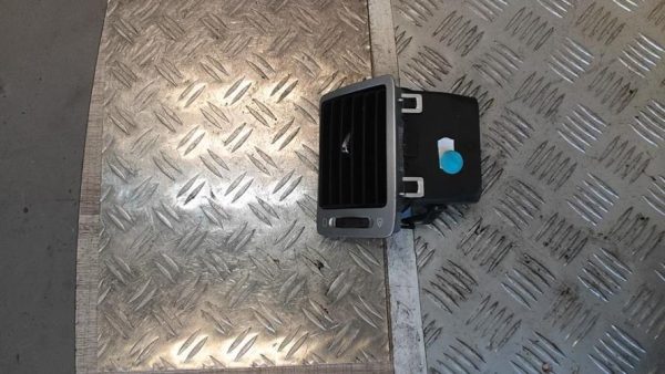 Aerateur tableau de bord avant droit PEUGEOT 307 PHASE 2 BREAK Diesel - Image 1