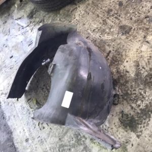 Pare boue avant gauche SEAT IBIZA 3 PHASE 1 Essence - Image 1