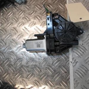 Moteur leve vitre avant droit VOLVO S 60 2 PHASE 1 Diesel - Image 1