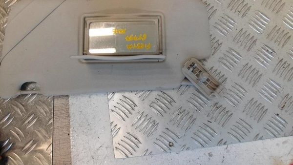 Pare soleil gauche FORD FIESTA 6 PHASE 1 Essence - Image 1
