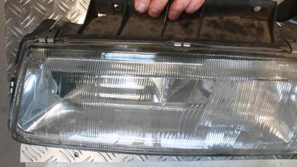 Optique avant principal gauche (feux)(phare) CITROEN XANTIA PHASE 1 Diesel - Image 4