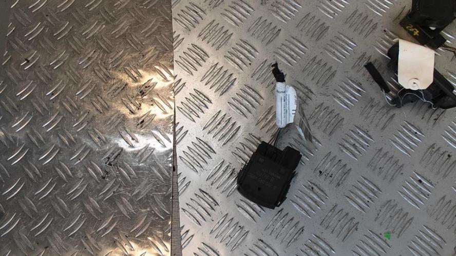 Commande de reglage hauteur de phare RENAULT TWINGO 2 PHASE 1 Essence - Image 1