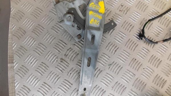 Leve vitre mecanique arriere droit KIA PICANTO 1 PHASE 1 Essence - Image 1