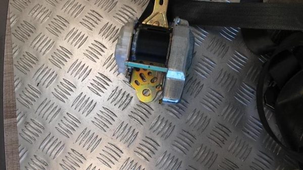 Ceinture avant gauche TOYOTA COROLLA VERSO 2 PHASE 1 Diesel - Image 6