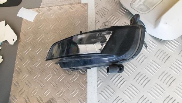 Anti brouillard droit (feux) AUDI A1 1 SPORTBACK PHASE 2 Essence - Image 2